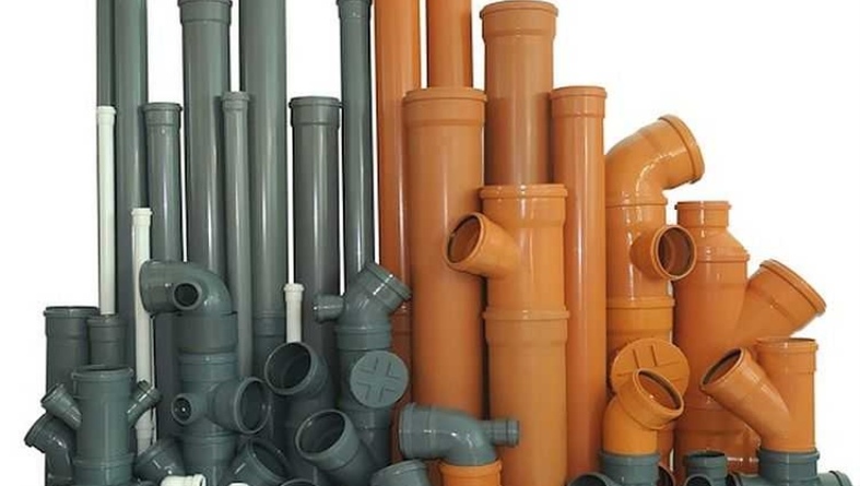 ПВХ-трубы, используемые для прокладки канализации