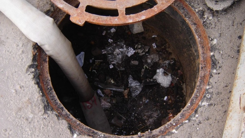 Основные типы канализационных засорений в многоквартирных домах